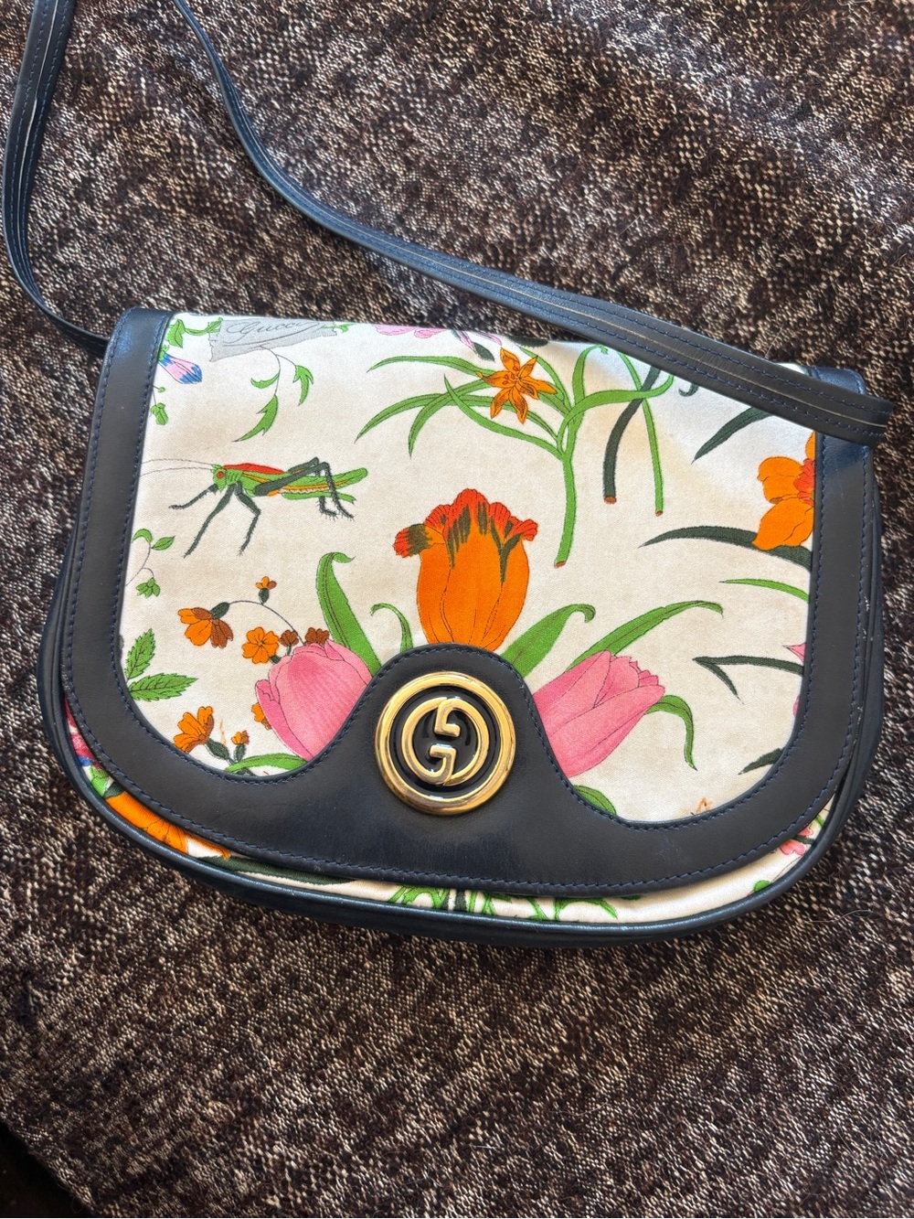 GUCCI CROSSBODY NAVY GOLD FLORA BLOOMS GRASSHOPPER BUTTERFLY - Picture 2 of 10